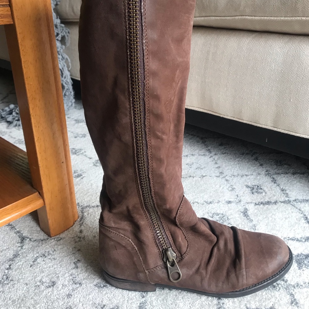 Steve Madden brown leather boots